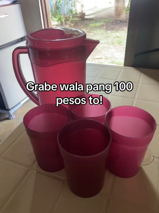 Ang mura naman nito pitchel may kasamang baso