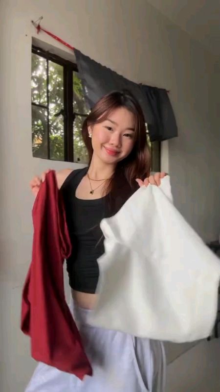 #topforwomen #eleganttop #classytop #titafit #corporatetop #offshoulderblouse #richtitafit #titafit #FreeCoinsInShopeeVideo ctto