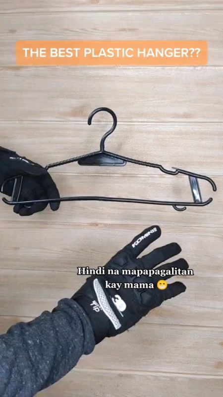 12PCS/hanger plasitc Hanger Strong Cloth Hangers Clothes Hanger adult hangers #ShopeePHPaydaySale #FreeCoinsInShopeeVideo #masmurasashopee #fyp #fy