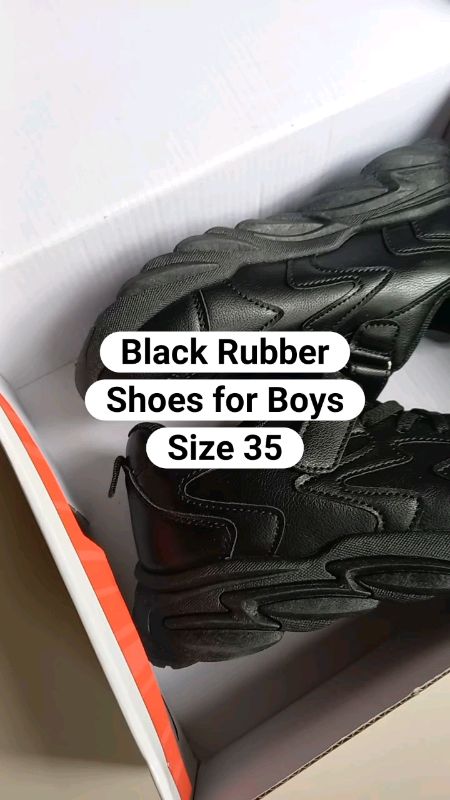 #rubbershoes #shoes #kidsshoes #blackshoes #FreeCoinsInShopeeVideo #fyp