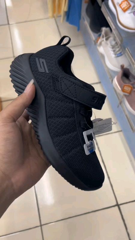 #FreeCoinsInShopeeVideo #skechers #shoes #rubbershoes #sneakers #Lifestyle #Fashion #footwear #kidsshoes