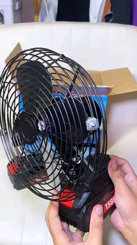 #cordlessfan #electricfan #lithiumbattery #shopeeph #viral #shopeePHPaydaySale #sale #trending #shopee #MasMuraSaShopee #FreeCoinsInShopeeVideo