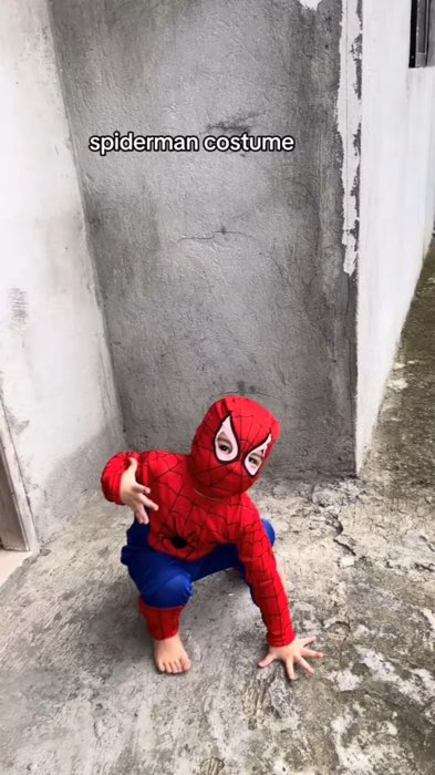 #costumeforkids #spidermancostume #halloweencostume #viral #MasMuraSaShopee #FreeCoinsInShopeeVideo