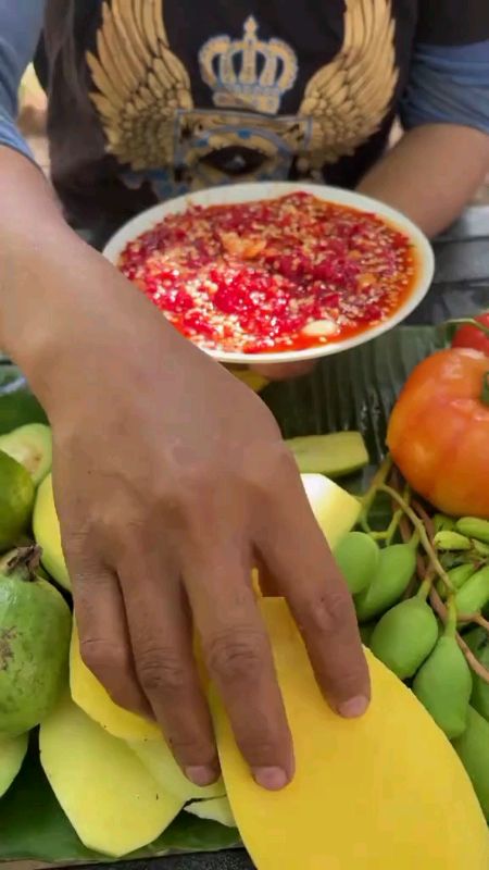 #chillisauce #sili #FreeCoinsInShopeeVideo #MasMuraSaShopee