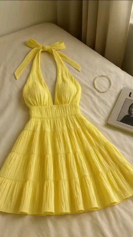 Padded with Raffles Backless Dress #backlessdress #summerdress #OOTD #outfitideas #reco  #highlights #fyp #trend  #masmurasashopp #freeCoinsInShoppe