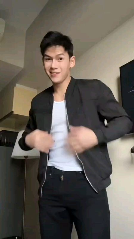 #unisexbomberjacket