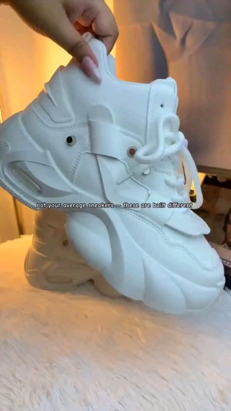 Venous 2025 White Chunky Shoes for Men Original Casual High Top Sneakers Men Rubber Sport Men Shoes #HugotSaShopee #venous #rubbershoes #gift #fyp