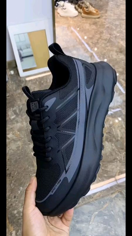 Safety Shoes Steel toe Men Breathable Lightweight Anti-smash Anti-puncture Fashion Work Shoes Women #viral #shopee #FYP