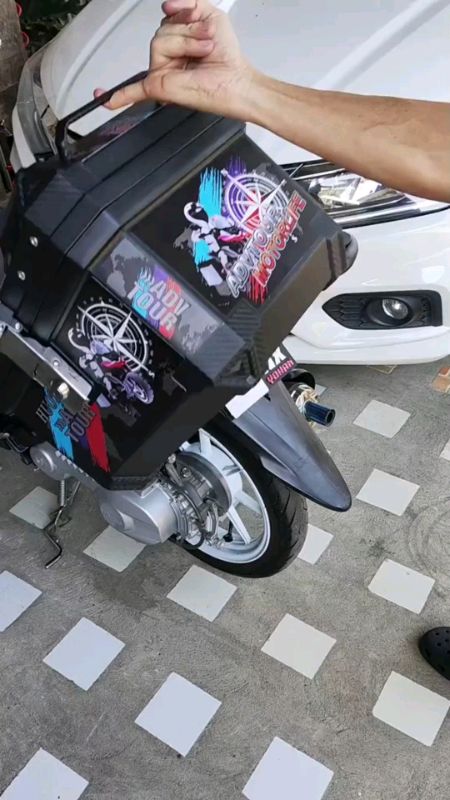 SOARFLY Universal Motorcycle Top Box Aluminium Stainless Steel Lock ABS Top Box Large Capacity #fyp #viral #trending #HugotSaShopee