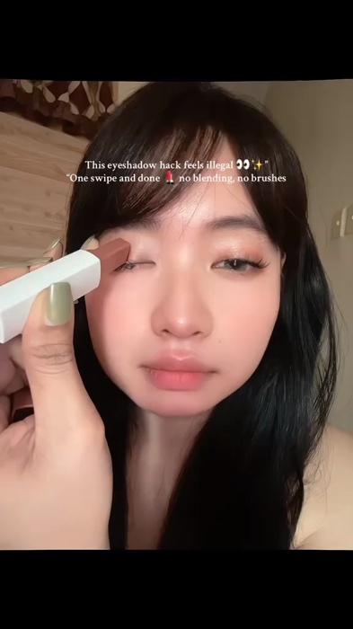 2 in 1 eyeshadow stick #eyeshadow #FreeCoinsInShopeeVideo #HugotSaShopee