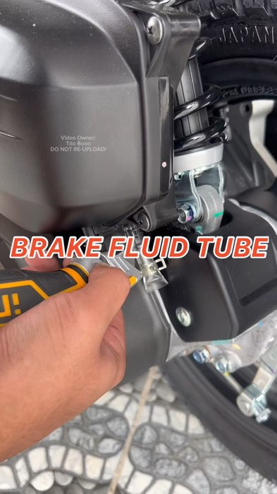BRAKE FLUID TUBE #brakefluidtube #brakefluidtank #mokoto #cnc #universal #viral #trending #hanapusapdeal #MasMuraSaShopeee #FreeCoinsInShopeeVideo