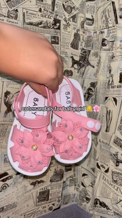 Baby Girl Sandals #pinksandals #babysandals