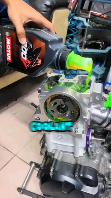 Motul 300V #motul300v #motul #MasMuraSaShopee
