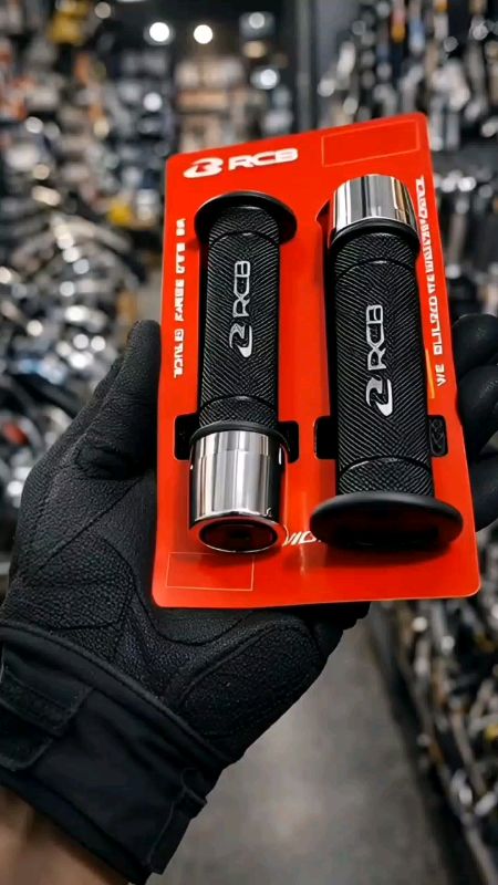 #FreeCoinsInShopeeVideo #MasMuraSaShopee #CheckOutNow #RCB ORIGINAL HANDGRIP HG55 + PCX CHROME JUMBO UNIVERSAL HANDLEBAR TRACK FOR ALL MOTORCYCLES