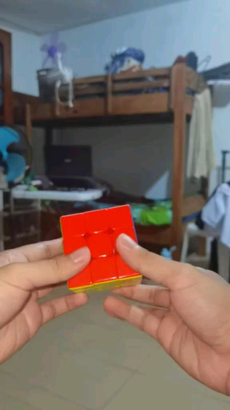 3x3 cube, fast and smooth to use! #smooth #fun #3x3 #MasMuraSaShopee