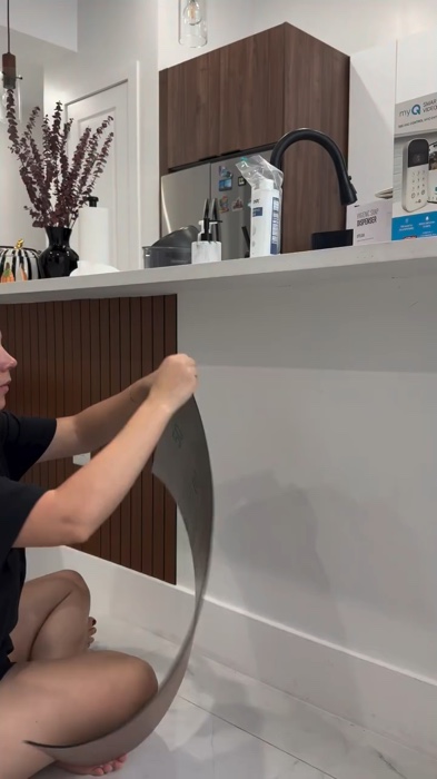 #fy #fyp #walladhesive #wallpvc #wallpaper #viral #wallsticker #selfadhesive