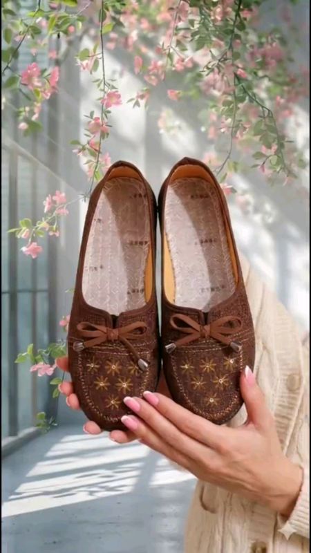 #【M&C】 Women Cloth Shoes Slip-On Loafers Shoes Office Casual Rounded Toe Flats Shoes