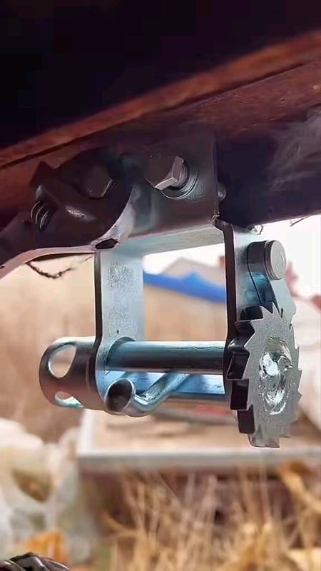 #Truck #rope #fastener Small Car #Welding #rope #tensioner Manual Welding #Pull Rope #Fastener #trending #tool #fashion #diy