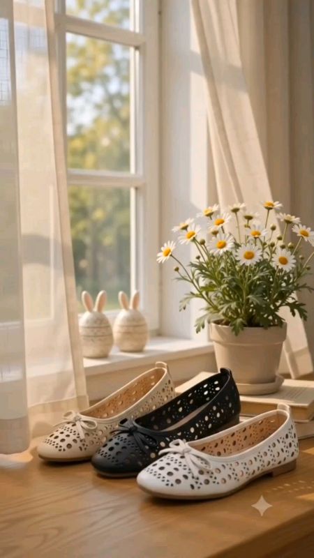 YL Women's Bow Decor Ballet Flats - Soft Sole Leather Casual Shoe#CasualLook #FootwearFashion #trendyshoes  #WomenFashionPH