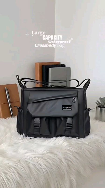 #School Bag Men's Large Capacity Fashion Crossbody Bag Commuter Messenger Bag Multi-Pocket Design Lightweight Bag Waterproof Shoulder Bag Lightweight