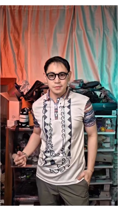 Barong Tagalog for Men. Traditional-inspired style for events, and special occasions. #MasMuraSaShopee #ShopeePHPaydaySales #FreeCoinsInShopeeVideos