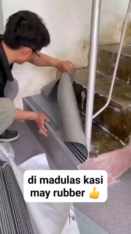 Stairs Steps Anti Slip Strip PVC #AntiSlip #slipstrip #staircover #nonslip #shopeeVideo #paydaysale #shopee #MasMuraSaShopee #affordable #viral #fyp