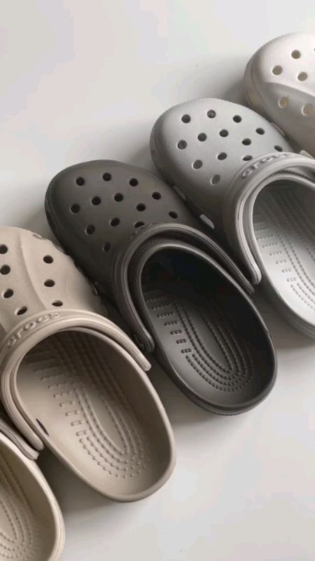 Ditch stiff shoes. Clogs slippers = cloud-like comfort all day ☁️ #Clogs #ShopeeFinds #RelaxedFeet #MasMuraSaShopee #clogs #footwear #Slippers #fyp