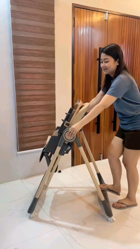 Baby High Chair  #BabyHighChair #Fyp #FreeCoinsInShopeeVideo #MasMuraSaShopee #HugotSaShopee #ShopeePH #ShopeeFinds #ShopeeBudol #Trending #Viral
