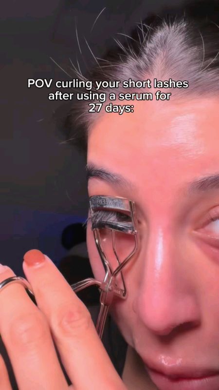 growth eyelashes #UmustHub #serumeyelashes #growtheyelashes #serumforeyelashes #castoroil #eyelashes