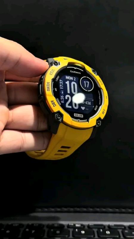 #Garmin instinct 3, solar powered alphine limited edition outdoors fitness#INSTINCT3#SOLARPOWERED #OUTDOORFITNESS #FYP#ALPHINE#MASMURASASHOPEE #💯✅