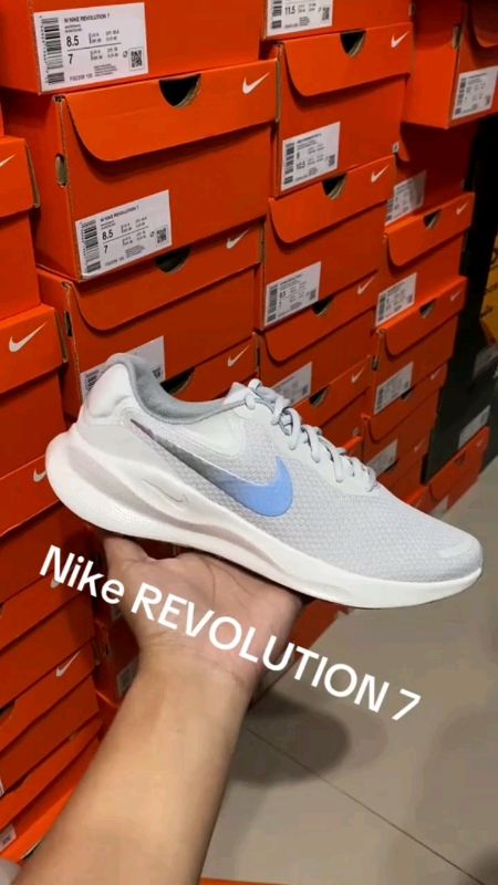 #nike womens Revolution 7 Road running shoes#womens#revolution7#road#runningshoes#SHOPEEPHPAYDAYSALE #MASMURASASHOPEE #freecoinsInshopeevideo #💯✅#fyp