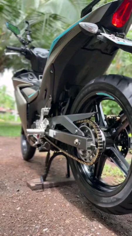 Motor Chain #motorchain #chain #motorcycle #HugotsaShoppee #freecoinsashoppee #masmurasashoppee #budgetfriendly