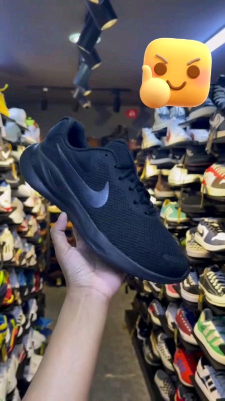 #nike womens Revolution 7 Road running shoes#womens#revolution7#road#runningshoes#SHOPEEPHPAYDAYSALE #MASMURASASHOPEE #freecoinsInshopeevideo #💯✅#fyp