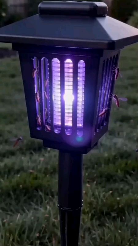 Solar Mosquito Killer Lamp, Household Mosquito Repellent Lamp, Insect-Killing Garden Outdoor Courtyard Lamp, Outdoor Waterproof Mosquito Trap