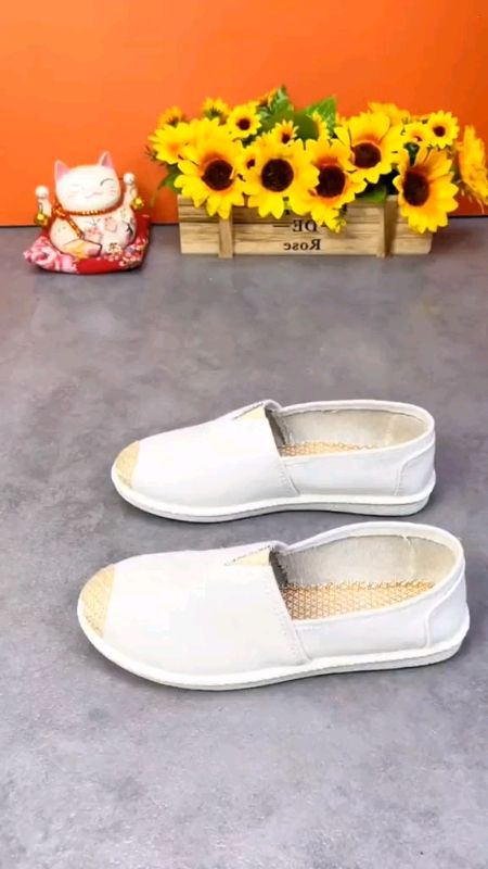 ⬆️Checkout here to get 30% off voucher #womenshoes #trending