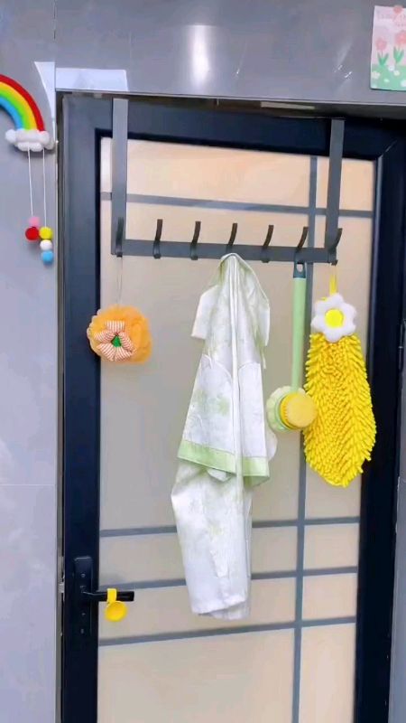 Adjustable Door Hanger Hook For Bedroom/Bathroom. Get yours now! 🤗🥰💯#doorhanger #adjustable #spacesaver #shopee #checkoutnow