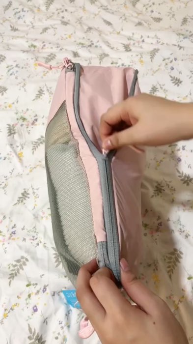 Expandable Travel Luggage Organizer >> #expandable #expandabletravelbag #travelluggage #luggageorganizer #shopeefinds #Shopeereco #budolfinds #Recos