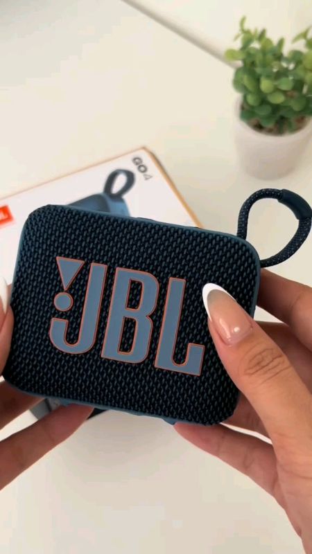JBL GO4 portable speaker #jbl #GO4 #portable #speaker #fyp #foryou #freecoinsinshopeevideo #masmurasashopee