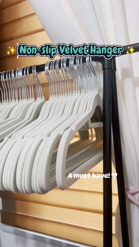 Non-slip Velvet Hangers Space-saving Elegant Coat Clothes Hanger Strong Durable #FreeCoinsInShopeeVideo #MasMuraSaShopee #choice03 #hanger #nonslip