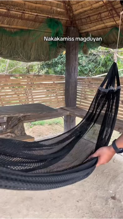 #DUYAN #Hammock #icesilkhammock #outdoorduyan #CampingHammock #campingessentials #MasMuraSaShopee #HugotSaShopee #travelessentials #hikinghammock
