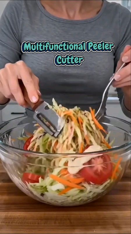 Multifunctional Peeler Cutter #stainlesssteelcutter #slicer#peeler #woodenhandle #vegetableandfruitpeeler #kitchentool #shredder