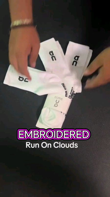 ON cloud #authentic ❤️💯 #yogasocks #qualitysocks #unisexsocks #fabriccotton #sportsocks #jogging #running #travel #fyp #trendy #freecoinsinshopee