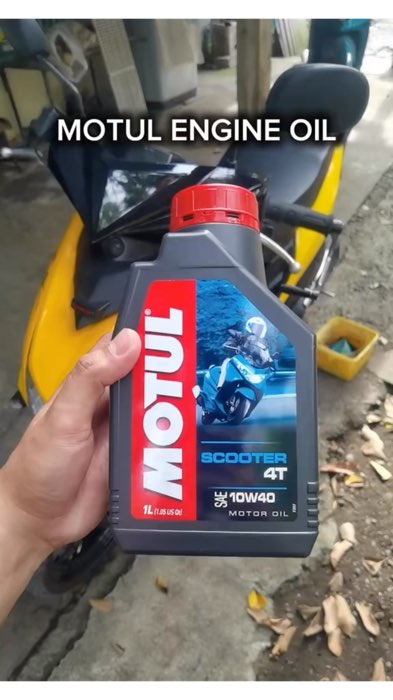 ￼Motul Scooter 10W40 Fully Synthetic CVT Engine Oil for Automatic Scooter 1L #MOTUL #ENGINEOIL #OIL