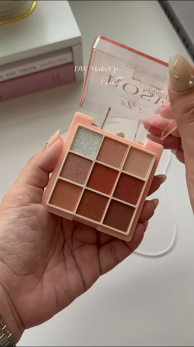 affordable all-in-one beauty palette from DW 🌹✨ #dw #beauty #eyeshadow #palette #makeup