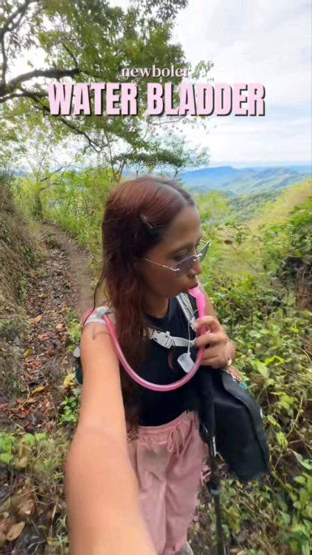 so pink so pretty 🩷 pink water bladder for the girlies 😍 #waterbladder #hikingessentials #newboler #Hiking #biking #Running #fyp #masmursashopee